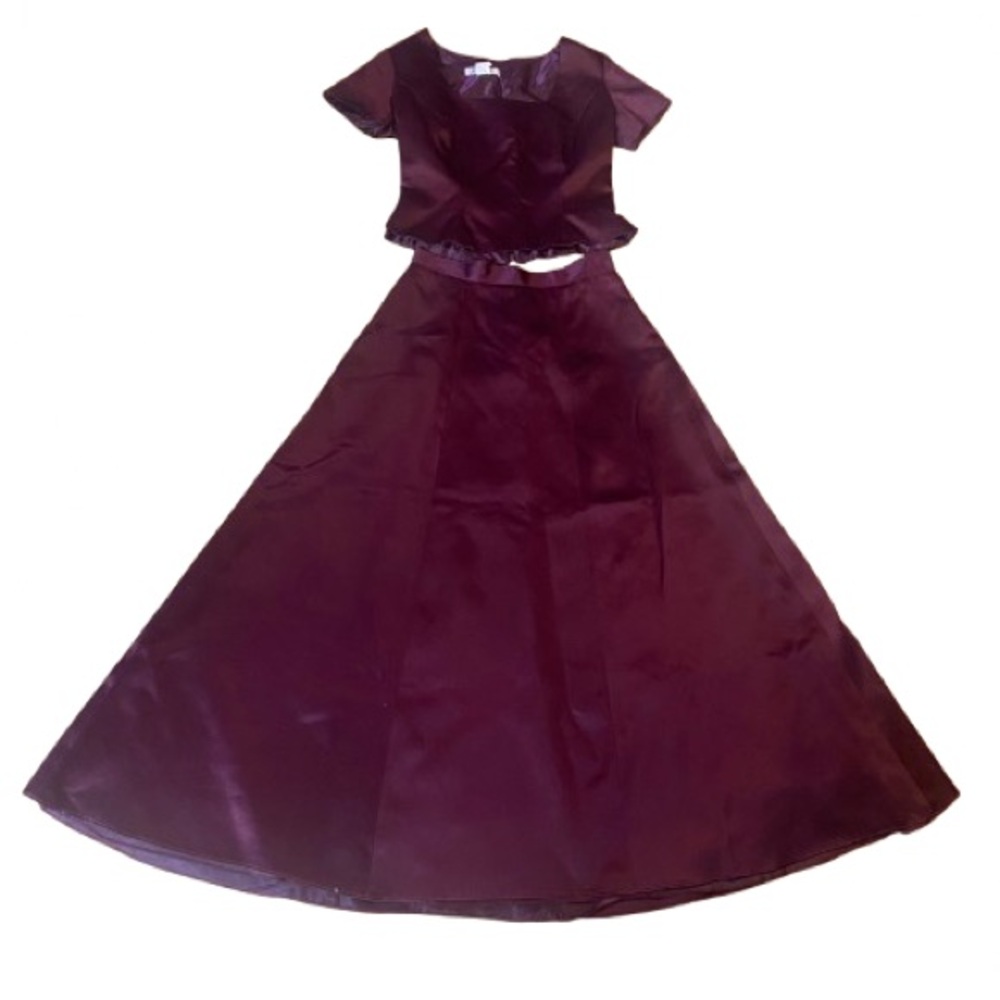 Panoply Vintage Burgundy Maroon Two-Piece  Long Gown Formal Dress Wedding